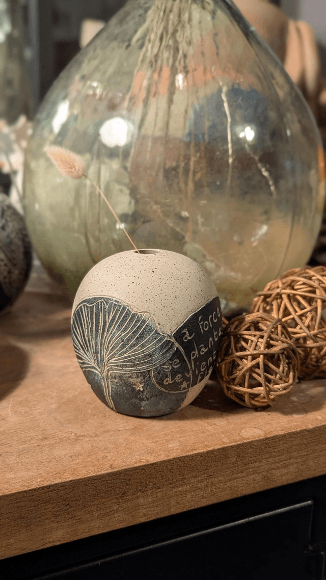 Mini vase Gingko