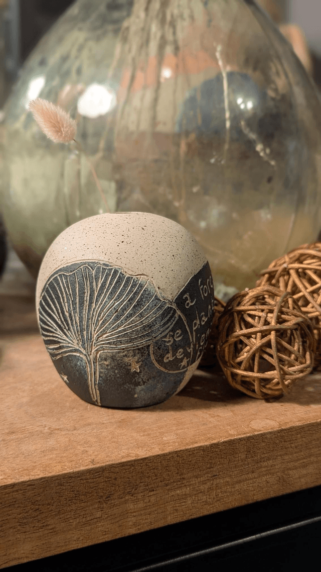 Mini vase Gingko