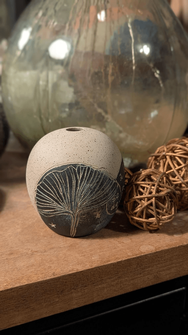 Mini vase Gingko